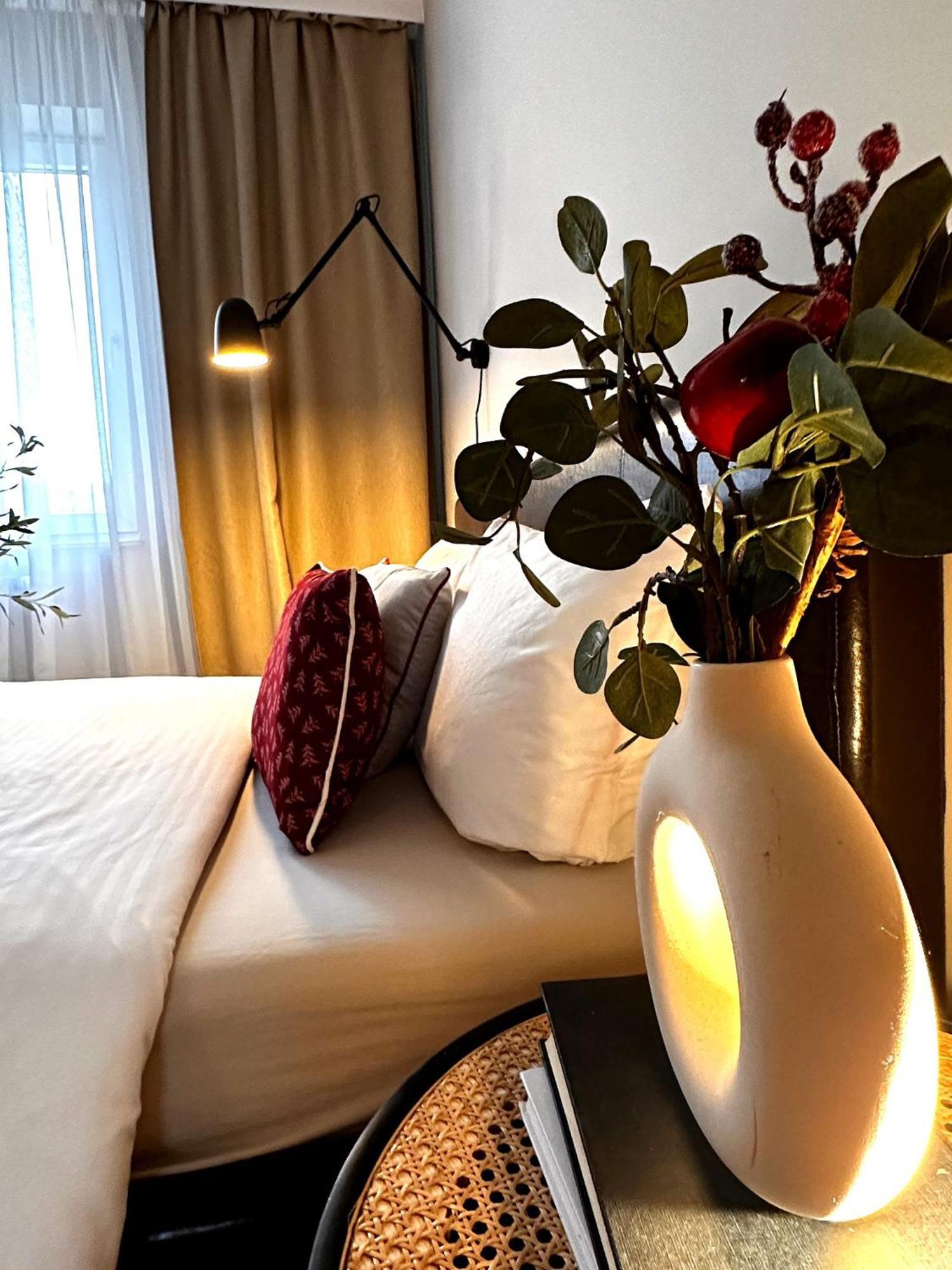 Wroc'love By Me & Mosiezna & Free Garage & Self Check In 24h Apartment *